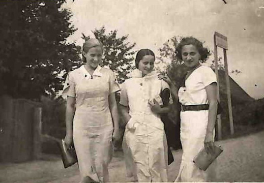 Bella Eva Margit Klein 1938