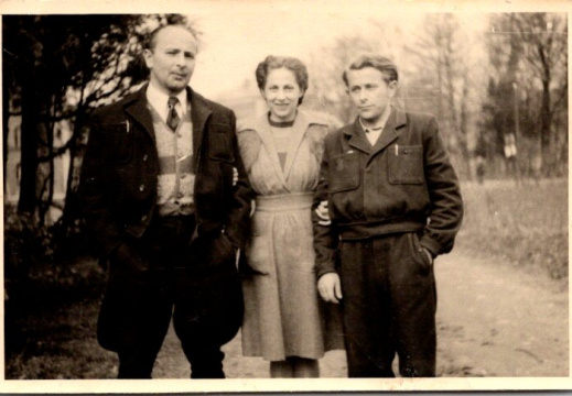 Nicholas Kohn With Wife Eva and Brother-In-Law-Menhard-Klein